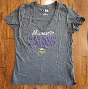 Womans Gray NFL Minnesota Vikings Shirt - Size LARGE